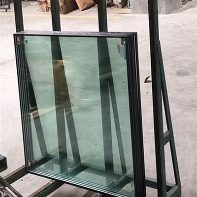 Installatie van gehard glas